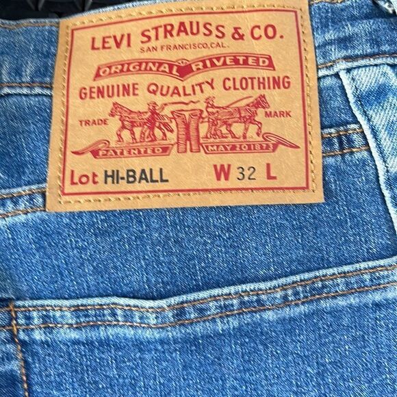 Levi’s Hi-Ball Roll Logo Stripe Jeans - Picture 7 of 9